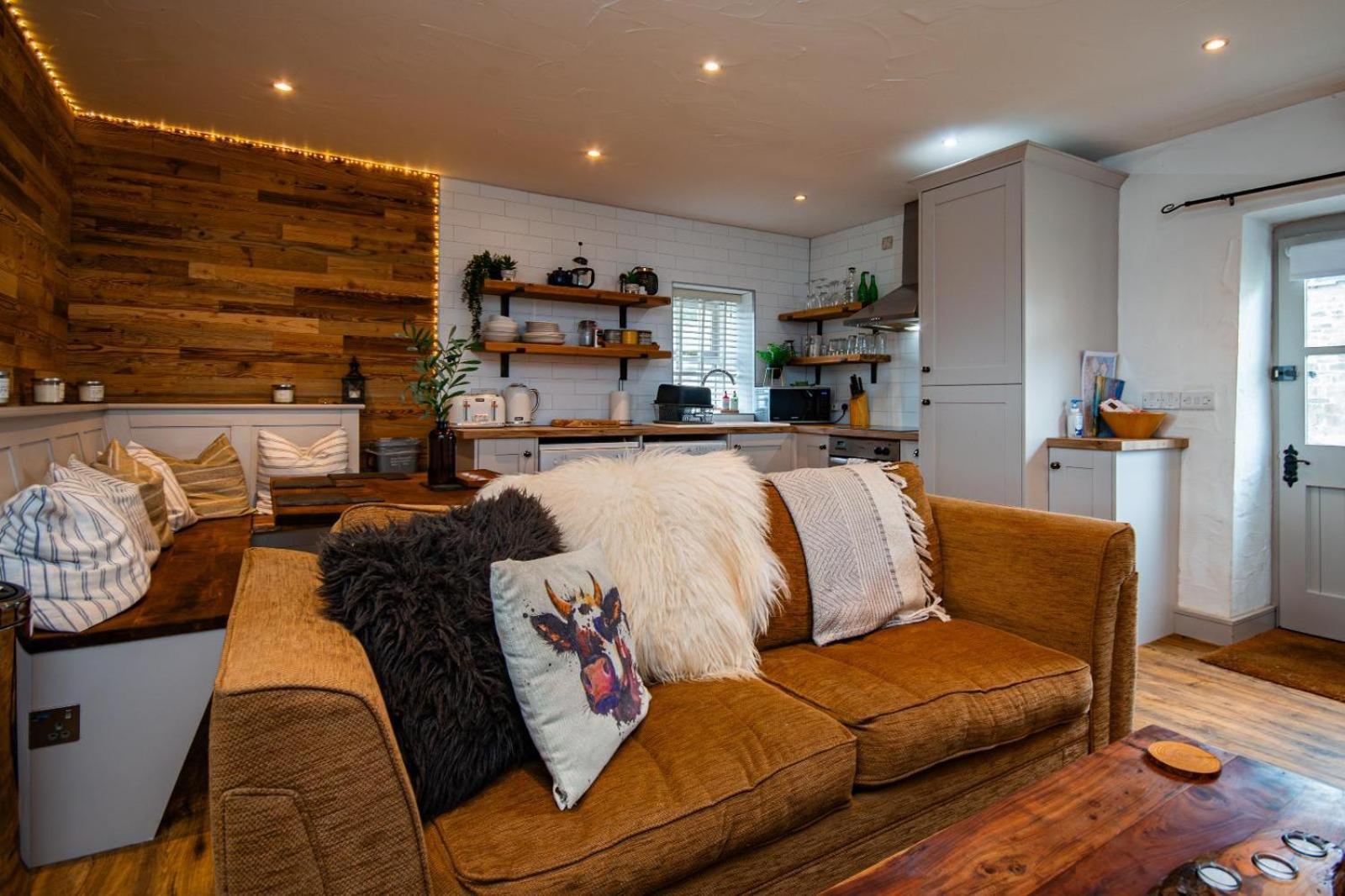 Cosy Farm Conversion In The Heart Of Pembrokeshire Maenclochog المظهر الخارجي الصورة